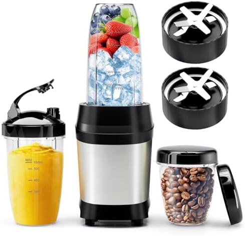 Silver personal smoothie blender with three cups